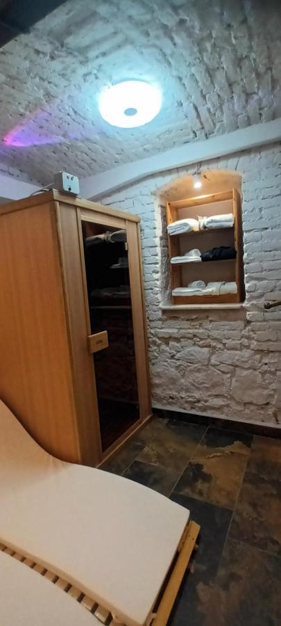 Old Cafe Spa Apartment 贝尔格莱德 外观 照片
